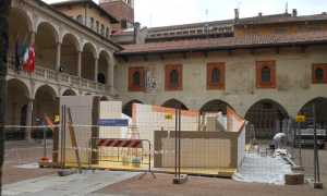 Broletto costuzione labirinto