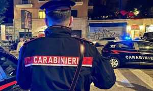 Carabiniere spalle