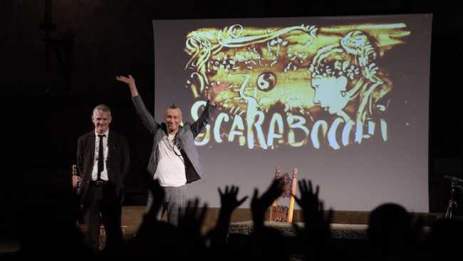 FOTO Arturo Brachetti.Scarabocchi