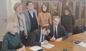 Firma spazio fragilita