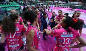 Igor Volley break rosa