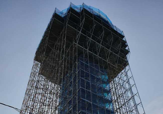 Momo torre piezometrica