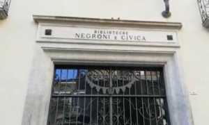 Novara biblioteca negroni