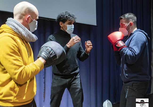 Novara teatro pugile