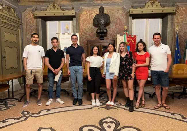 Rinomina trecate consulta giovani