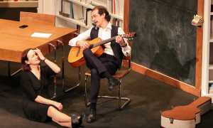 Teatro infinito tra parentesi