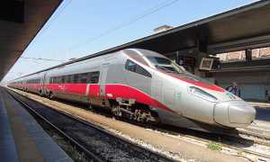 alta velocita treno stazione binari