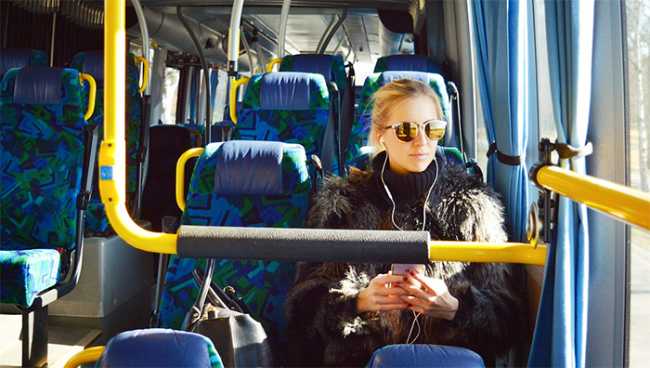 autobus ragazza
