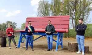 barengo anniv panchina gigante