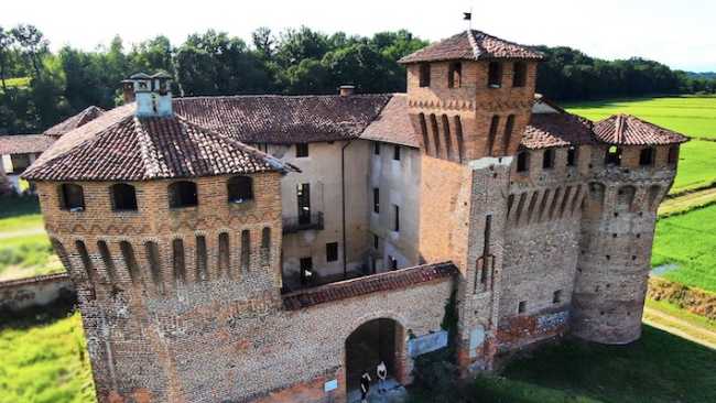 castello proh est drone