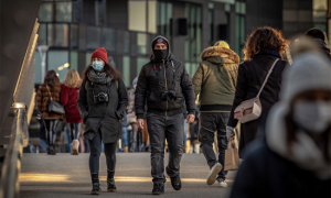 covid gente marciapiede images articles vco ossola 2021 novembre thumb medium650 0