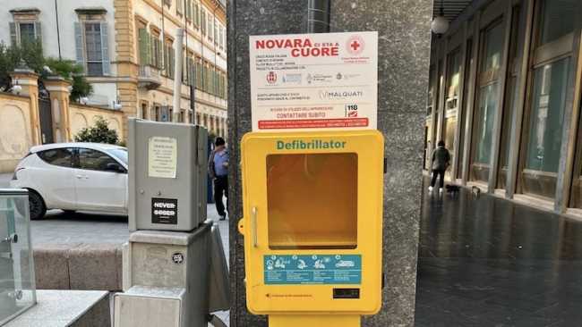 defibrillatore rubato