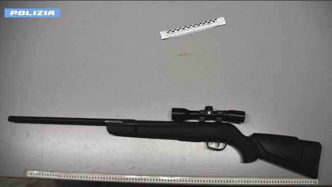 fucile sequestro polizia