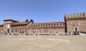 galliate foto castello