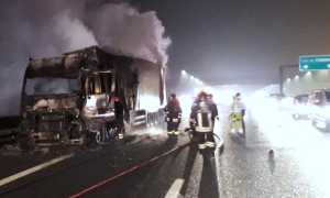 incendio camion frutta