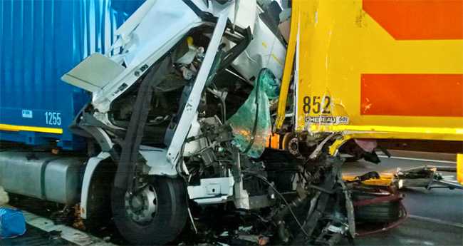 incidente mortale autostrada tir novara b copia