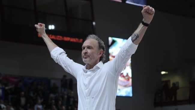 lorenzo bernardi esulta foto