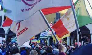 manifestazione pace novara. foto peg