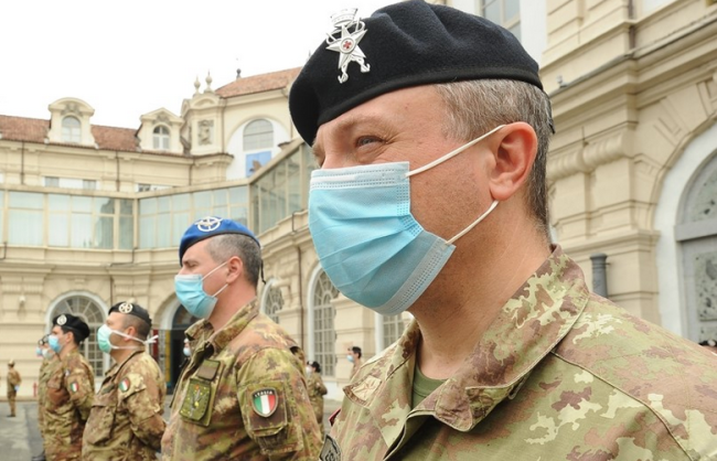 militari mascherina apr