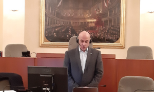 minuto silenzio covid