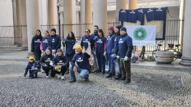 novara. non e posacenere