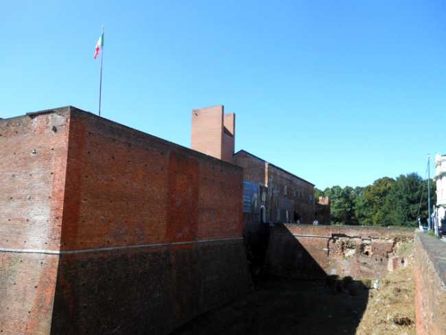 novara castello nuovo