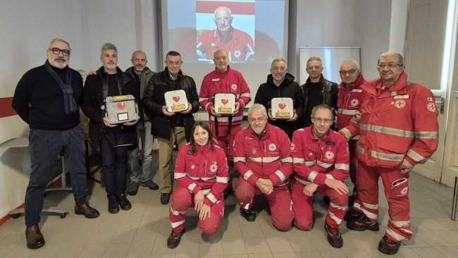 oleggio defibrillatori tripodi 2