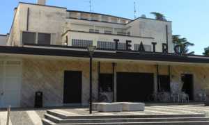 oleggio teatro