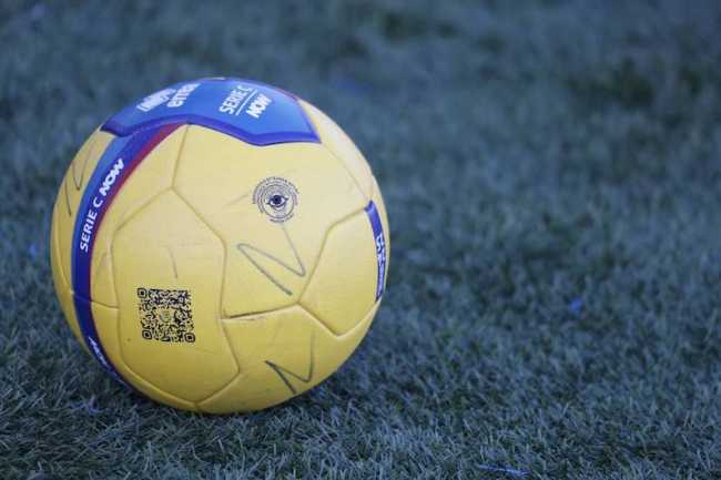 pallone serie c
