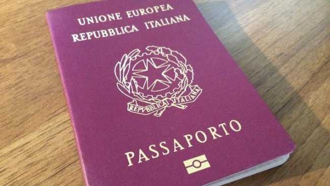 passaporto italia