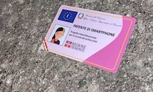 patentino smartphone