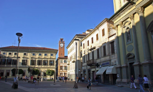 piazza gramsci novara