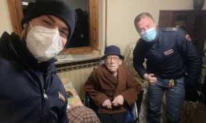 polizia aiuto anziano novara