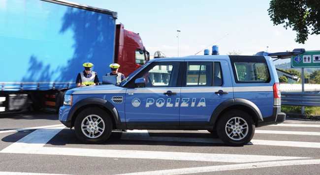 polizia stradale camion