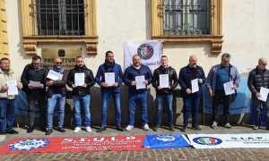 protesta sindacati polizia