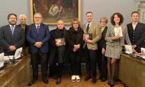 s gaud contemporaneo 24