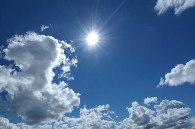 sole cielo blu