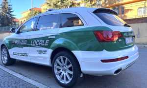 trecate polizia locale auto lato