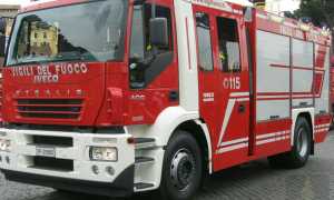 vigili del fuoco mezzo