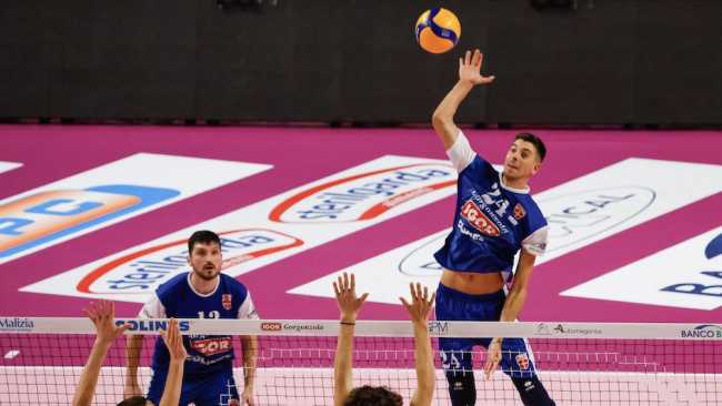volley novara azione 