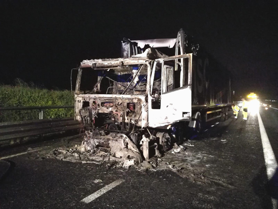 autoarticolato a4