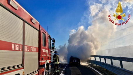 auto incendio a4