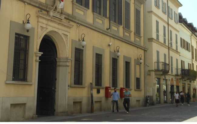 Novara Municipio Palazzo Cabrino