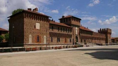 galliate castello
