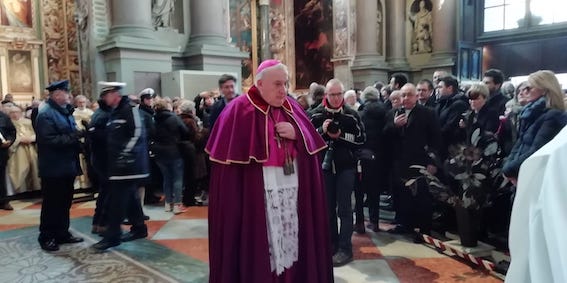 vescovo san gaudenzio