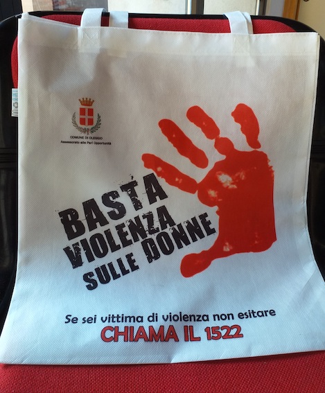 Borsa violenza contro le donne