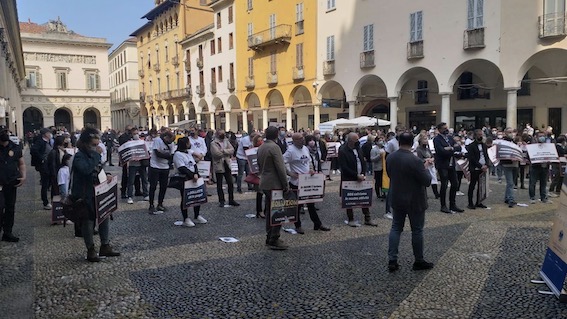 manifestazione novara 2