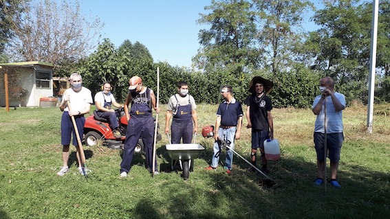 Piazza delle Erbe 1 2