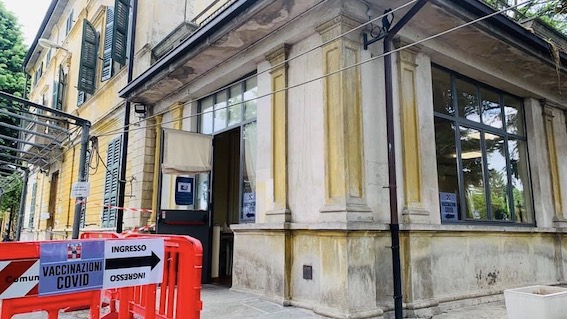 villa calini oleggio