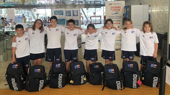 libertas nuoto esordineti novara foto